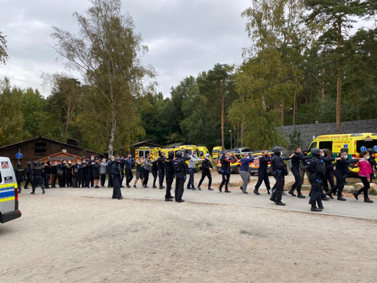 FOTOGALERIE: Zásah proti střelci, policejní cvičení na Ostende