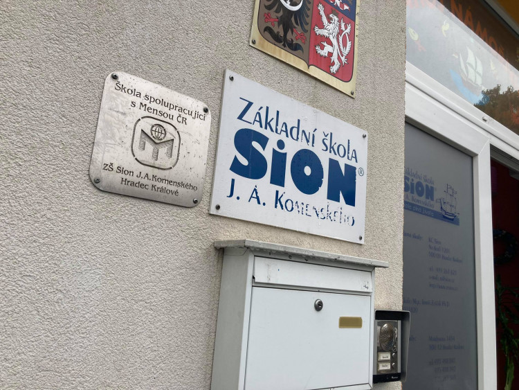Základní škola Sion v Hradci Králové