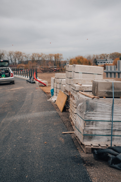 Rozestavěná mimoúrovňová křižovatka dálnice D11 u Hradce Králové | foto: Milan Mařas 
