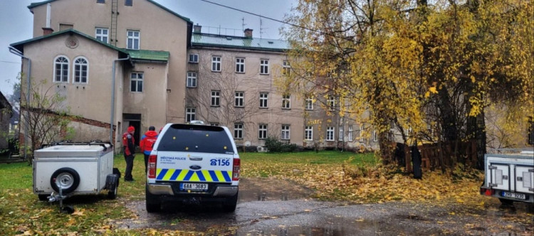 Cvičení kynologů horské služby v Krkonoších