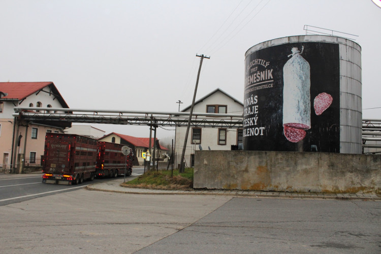 Pietní akt u kosteleckých jatek