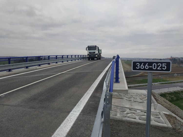 FOTOGALERIE: Severní obchvat Prostějova v provozu