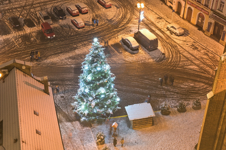 Vánočně osvícený Hradec Králové 2021 | foto: Zdeněk Puš