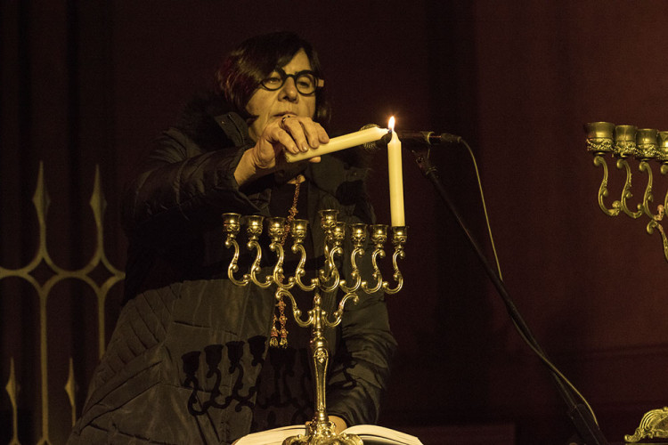 FOTOGALERIE: Osm světel ve Staré synagoze