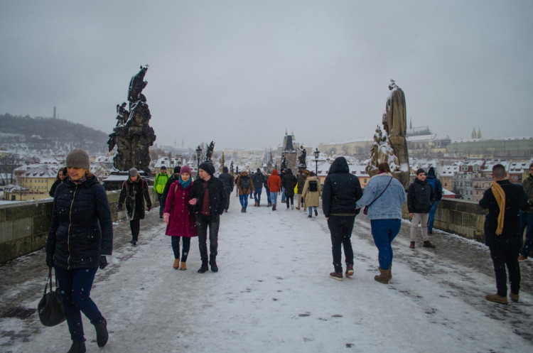 První sníh letošní zimy v Praze