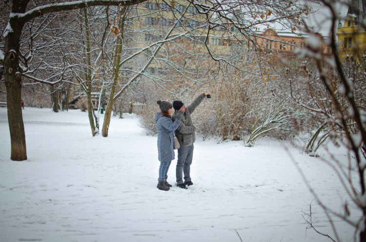 První sníh letošní zimy v Praze