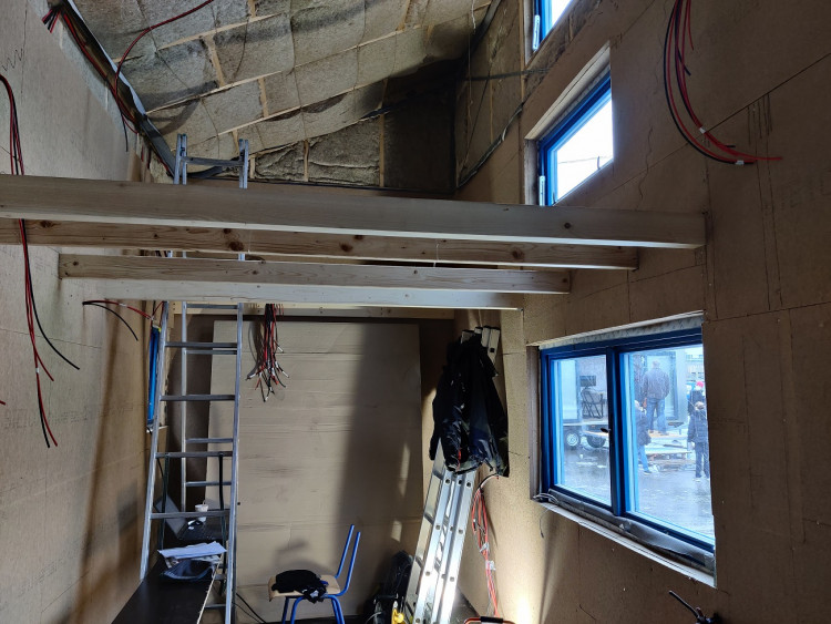 Tajnej House, interiér ještě čeká na dodělání