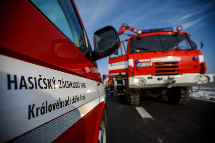 Cvičení IZS na uzavřené dálnice D11