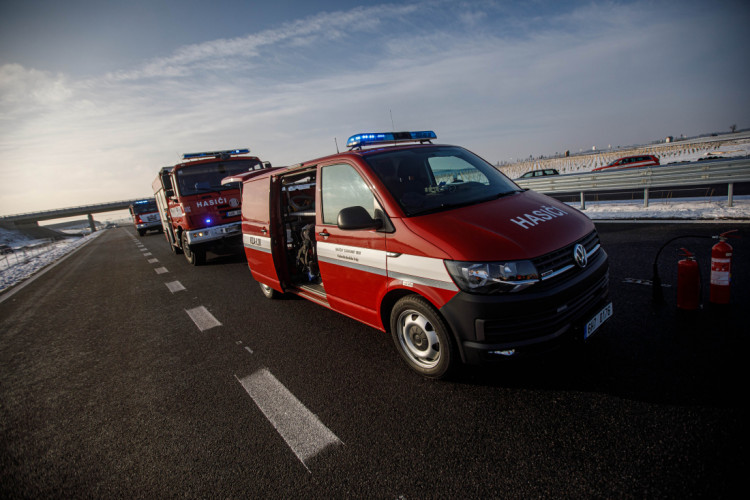 Cvičení IZS na uzavřené dálnice D11