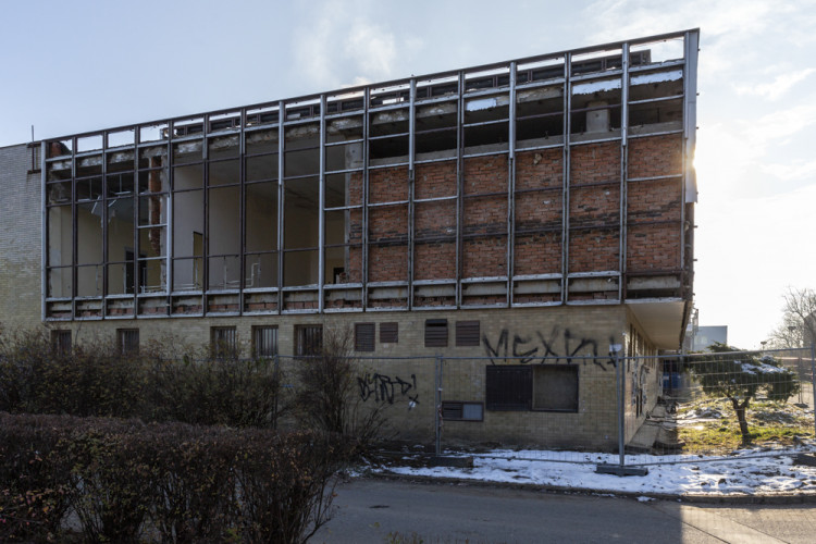 Demolice budovy bývalé diskotéky u Envelopy v Olomouci