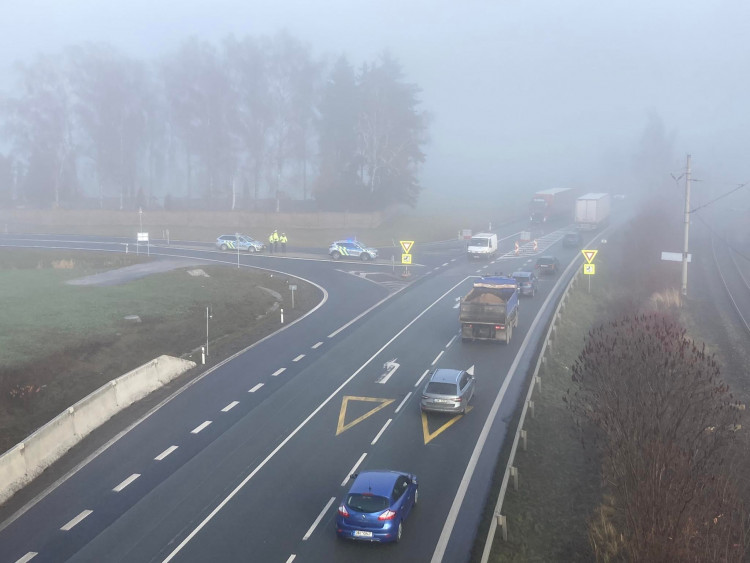 Nová část dálnice D11 z Hradce Králové do Jaroměře