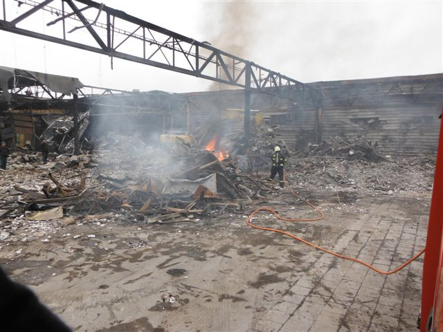 Požár výrobní haly Mileta v Hořicích v roce 2012