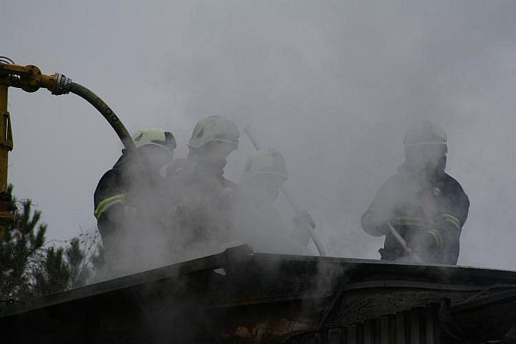 Požár výrobní haly Mileta v Hořicích v roce 2012