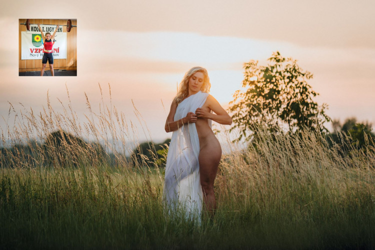 Živly v podání krásných vzpěraček