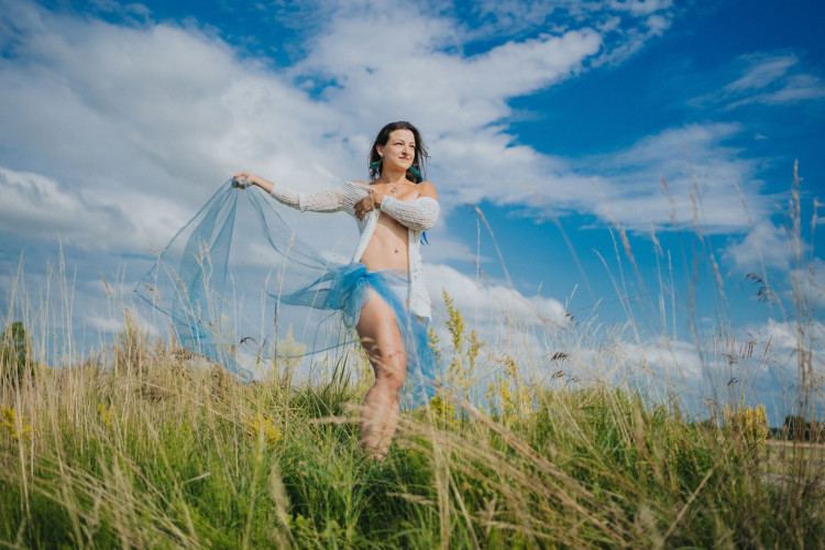 Živly v podání krásných vzpěraček