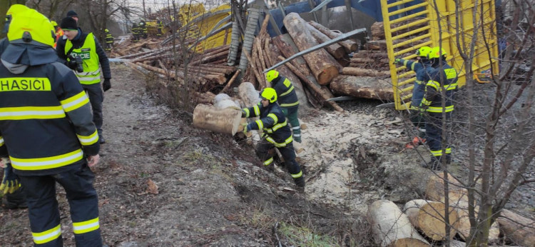 FOTOGALERIE: Srážka dvou nákladních vlaků v Prosenicích