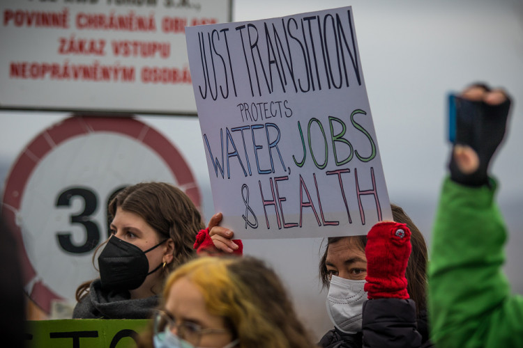 Demonstrace u polského dolu Turów