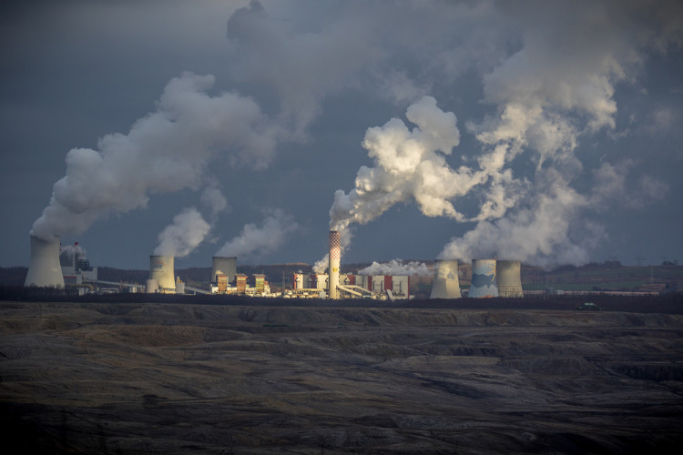 Demonstrace u polského dolu Turów