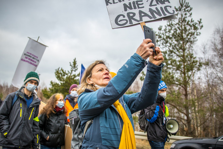 Demonstrace u polského dolu Turów