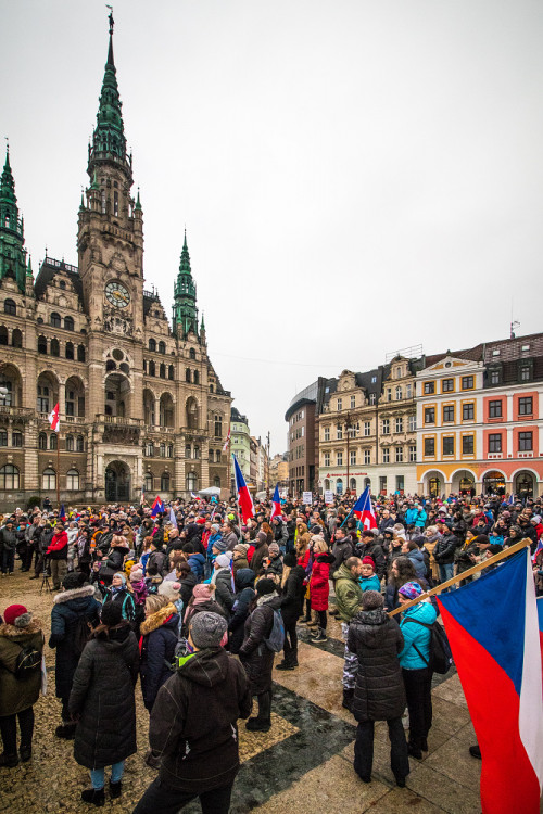 Demonstrace proti pandemickému zákonu v Liberci