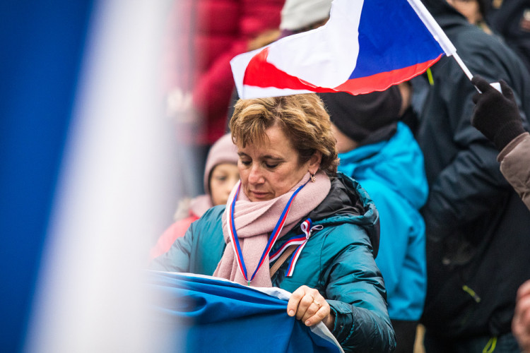 Demonstrace proti pandemickému zákonu v Liberci