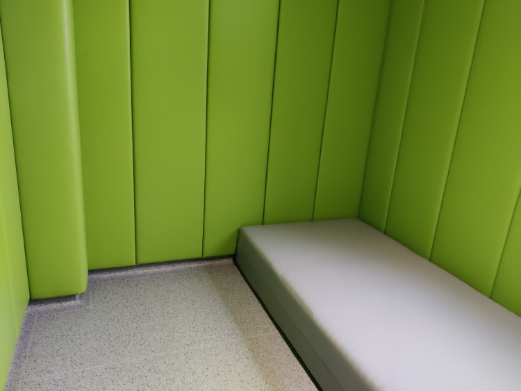 Izolační místnost