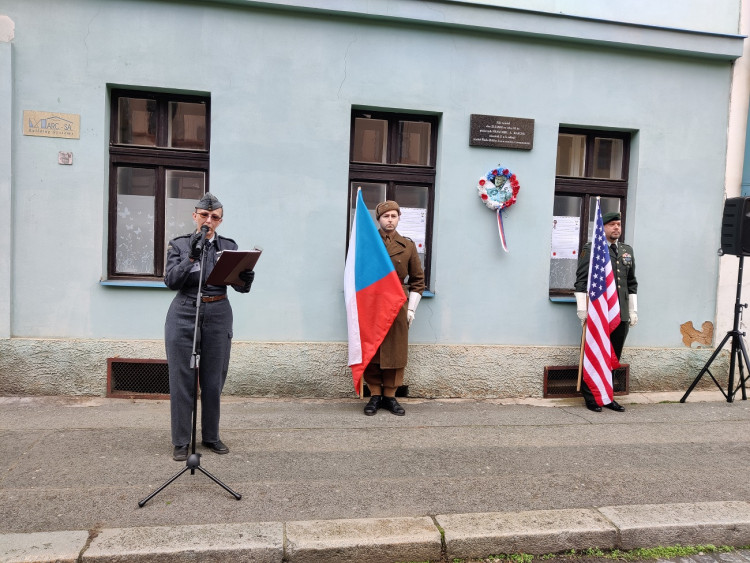 FOTOGALERIE: Plzeň si dnes připomněla památku plukovníka Pravomila Raichla