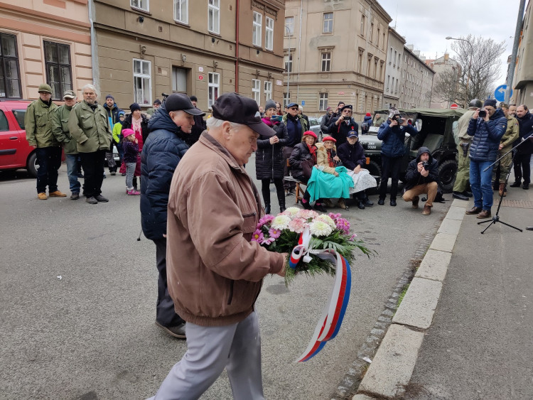 FOTOGALERIE: Plzeň si dnes připomněla památku plukovníka Pravomila Raichla
