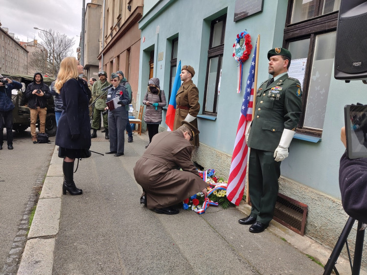 FOTOGALERIE: Plzeň si dnes připomněla památku plukovníka Pravomila Raichla