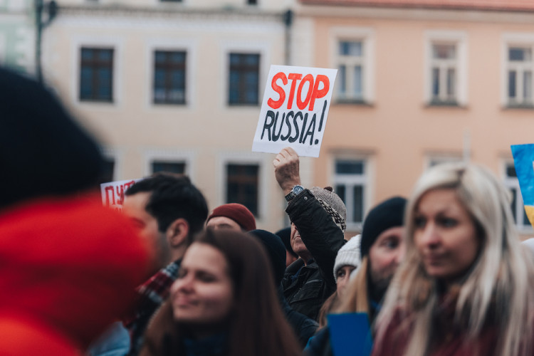 Podporu okupované Ukrajině v Českých Budějovicích vyjádřilo na 300 lidí