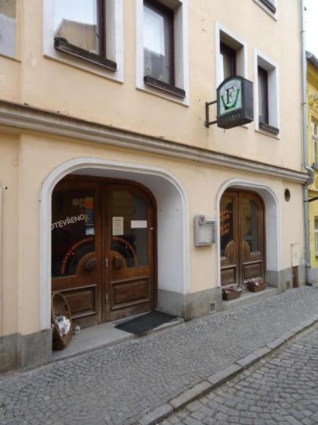 SZPI - kontrola jihlavské restaurace U Františka