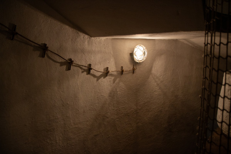 Podívejte se do největšího protiatomového krytu v Praze