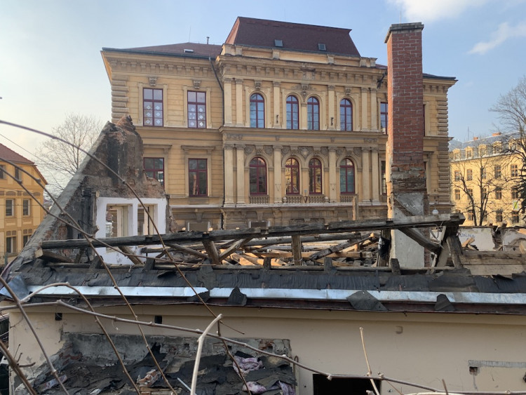 Bourání restaurace U Severů