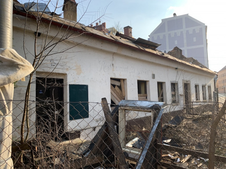 Bourání restaurace U Severů