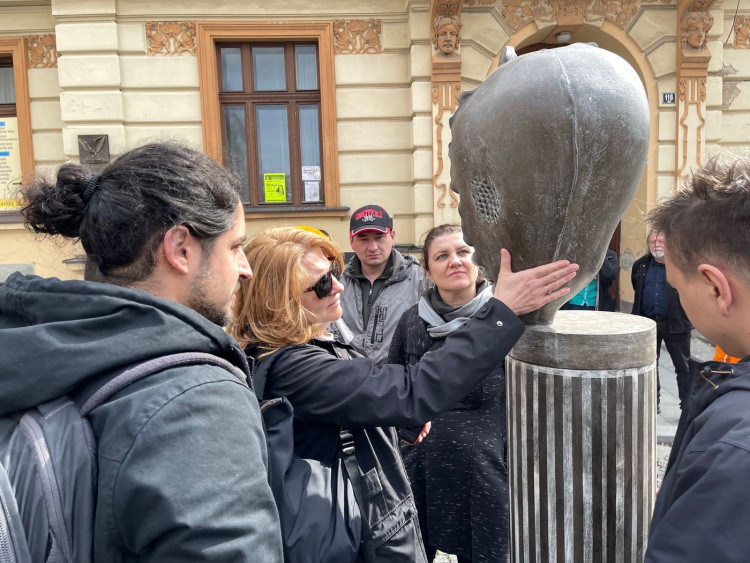 FOTOGALERIE: Sochy v ulicích Klatovy