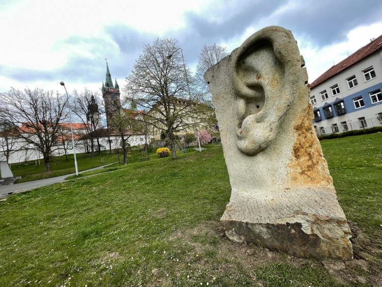 FOTOGALERIE: Sochy v ulicích Klatovy