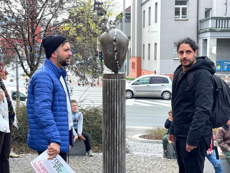 FOTOGALERIE: Sochy v ulicích Klatovy