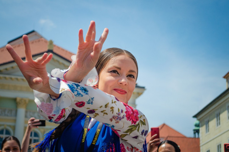 FOTOGALERIE: Centrem Prahy prošel průvod stovek Romů. Podívejte se