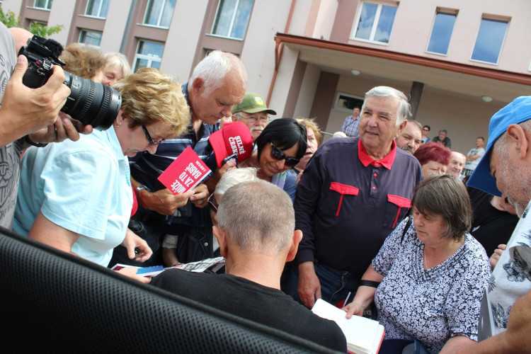 Zastávka v Batelově 