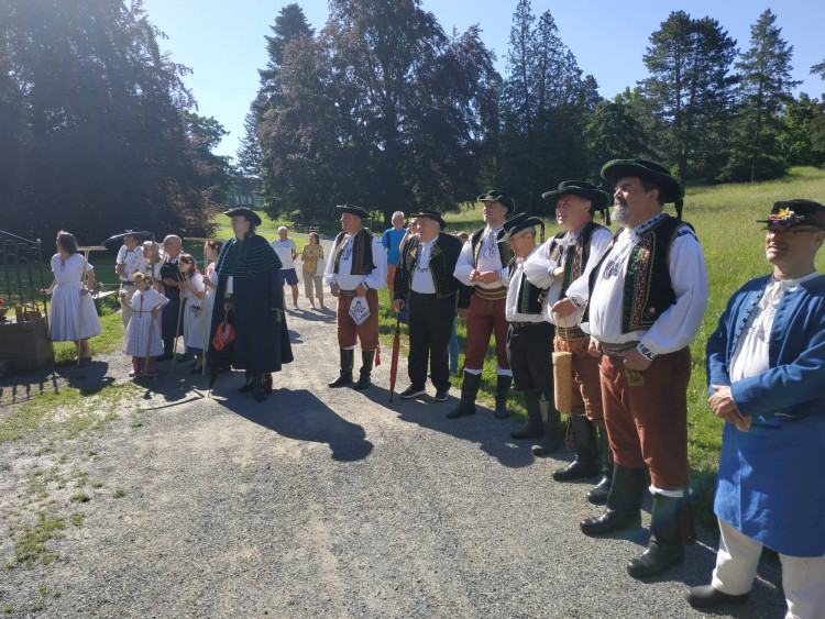 FOTOGALERIE: Zámecky sečeni lóke v Čechách pod Kosířem