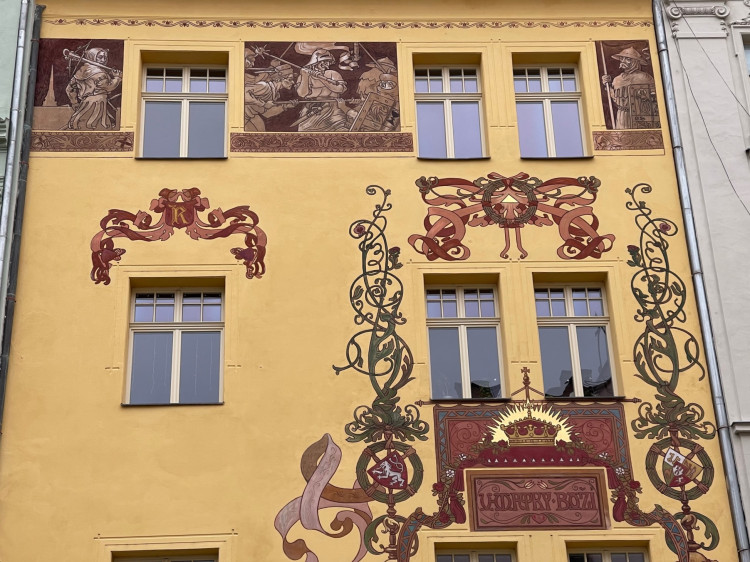 FOTOGALERIE: Alšovy domy v Plzni