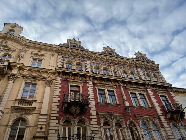 FOTOGALERIE: Alšovy domy v Plzni