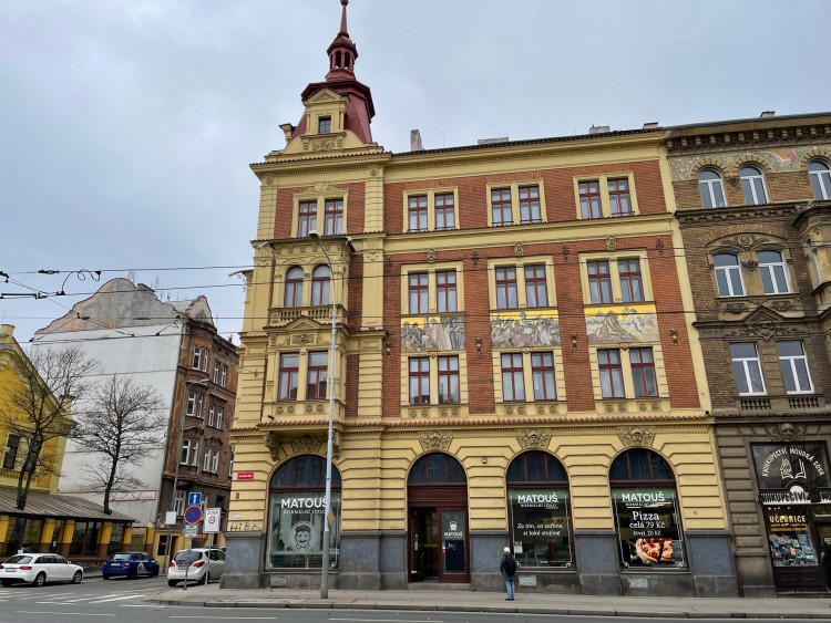 FOTOGALERIE: Alšovy domy v Plzni