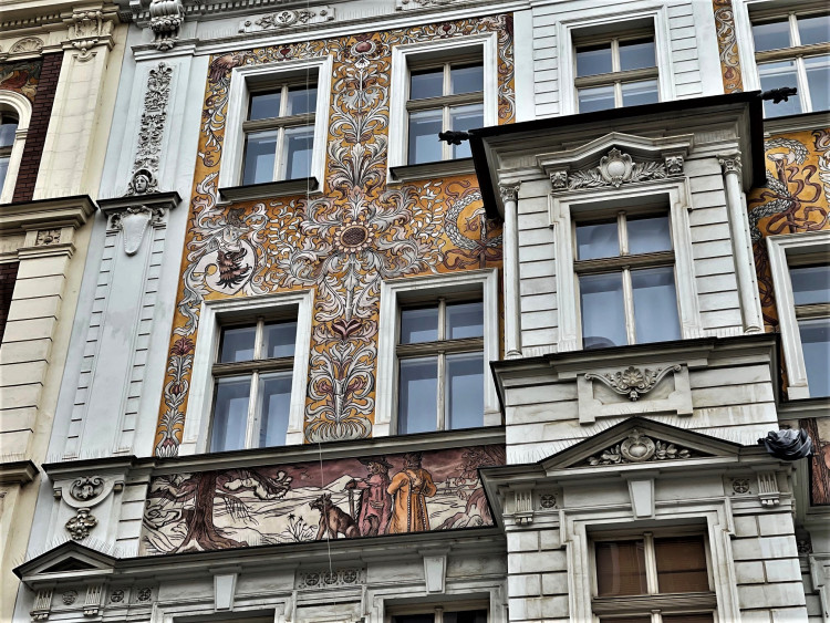 FOTOGALERIE: Alšovy domy v Plzni