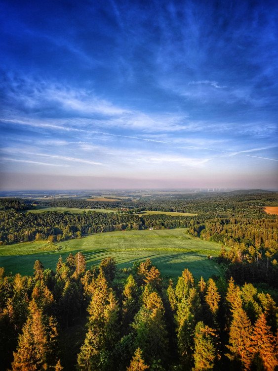 FOTOGALERIE: Rozhledna Hraniční vrch