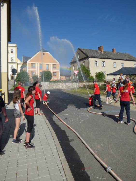 FOTOGALERIE: Nová cisterna pro hasiče z Dubicka