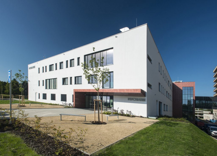 Výstavba nového pavilonu Psychiatrické kliniky ve Fakultní nemocnici Plzeň