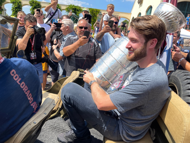 FOTOGALERIE: Pavel Francouz přivezl Stanley Cup do Plzně
