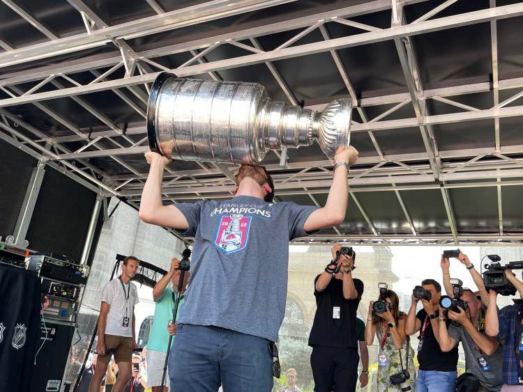FOTOGALERIE: Pavel Francouz přivezl Stanley Cup do Plzně