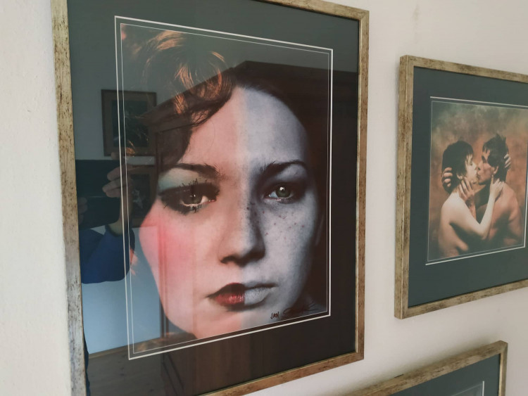 Jan Saudek se ženou na výstavě v Plumlově na zámku